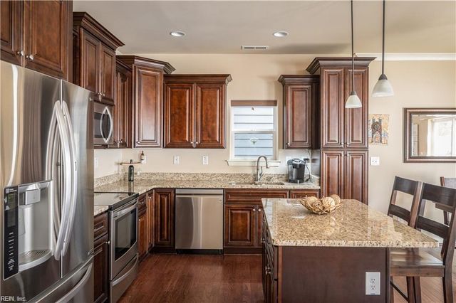 225 Floridays WAY, Virginia Beach, VA 23452