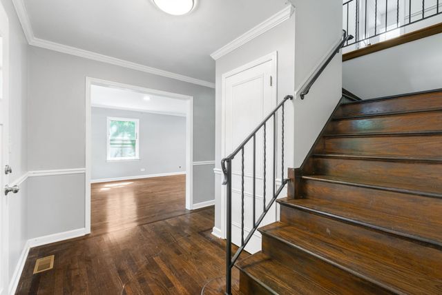 133 Mayflower Drive, Batavia, IL 60510