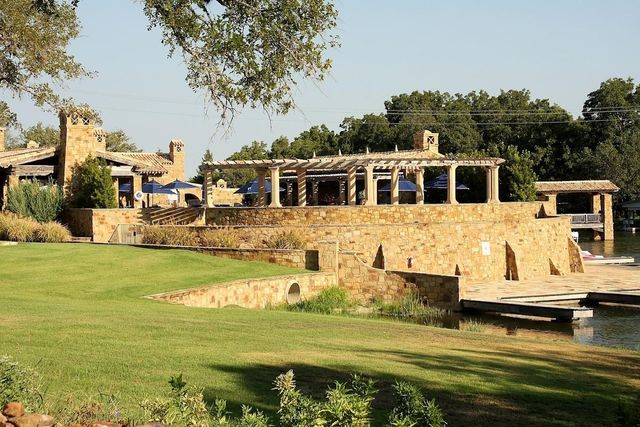 1221 Apache Tears, Horseshoe Bay, TX 78657