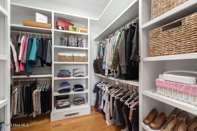 1104 Shelter Cove Place, Wilmington, NC 28405