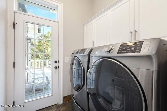 1104 Shelter Cove Place, Wilmington, NC 28405