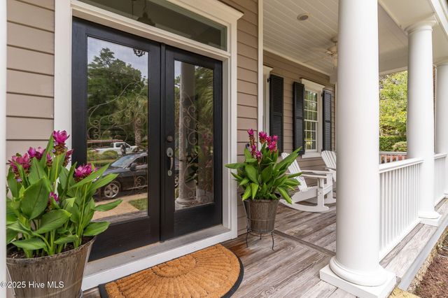 1104 Shelter Cove Place, Wilmington, NC 28405