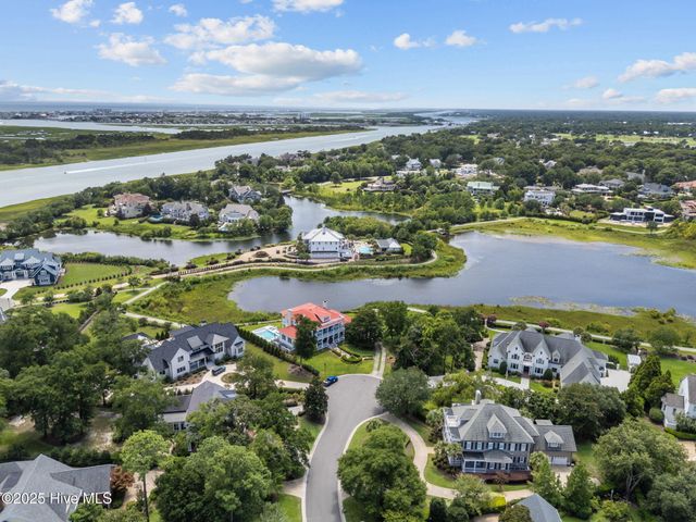 1104 Shelter Cove Place, Wilmington, NC 28405