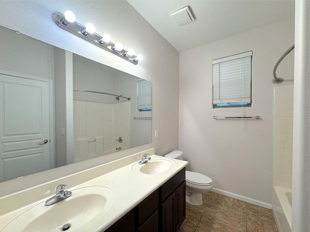 3885 E Melrose Street, Gilbert, AZ 85297