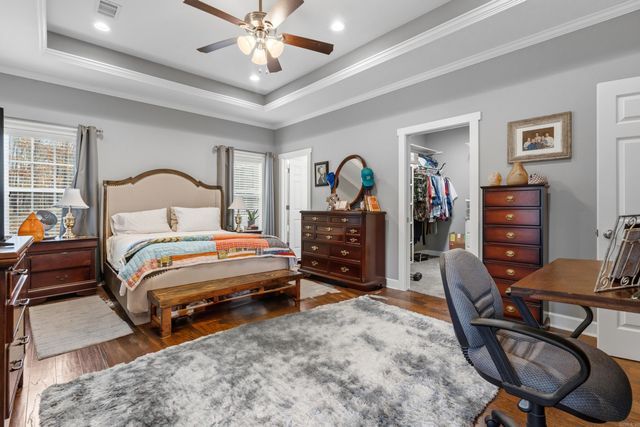 220 Autumn Oaks Drive, Bismarck, AR 71929