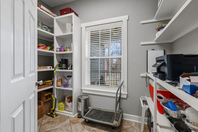 220 Autumn Oaks Drive, Bismarck, AR 71929