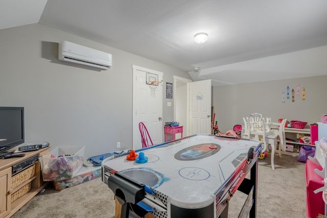 220 Autumn Oaks Drive, Bismarck, AR 71929