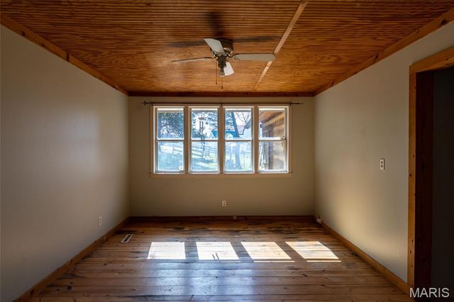 2104 Grand Army Road, Labadie, MO 63055