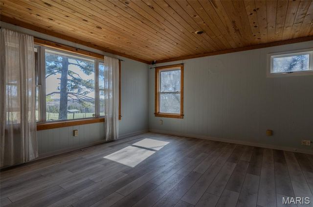 2104 Grand Army Road, Labadie, MO 63055