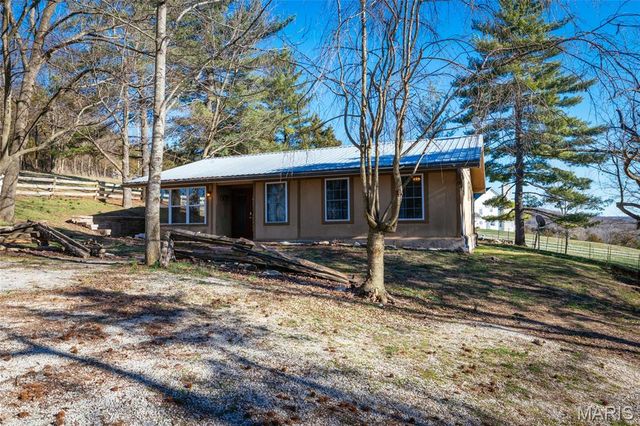 2104 Grand Army Road, Labadie, MO 63055