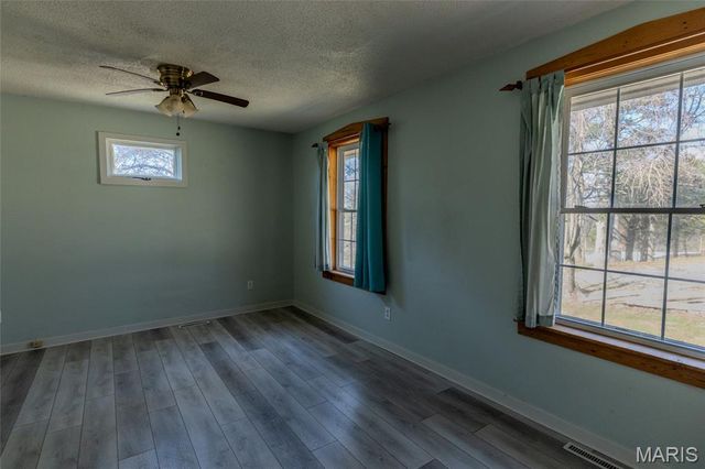 2104 Grand Army Road, Labadie, MO 63055