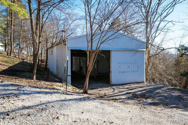 2104 Grand Army Road, Labadie, MO 63055