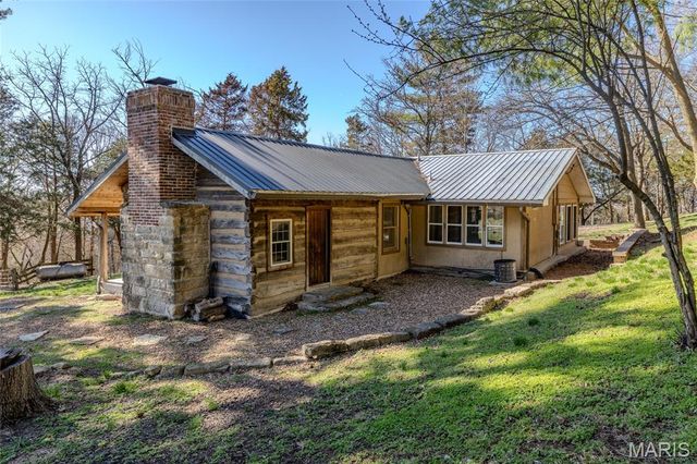 2104 Grand Army Road, Labadie, MO 63055