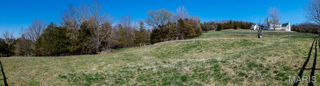 2104 Grand Army Road, Labadie, MO 63055