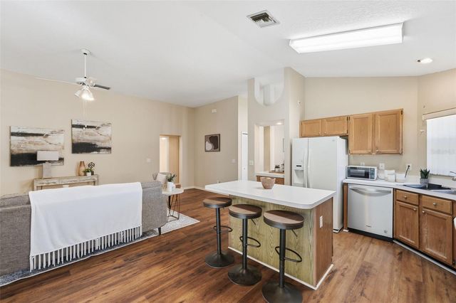 1611 SAND KEY CIRCLE, Oviedo, FL 32765