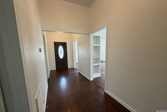 123 PARK CT, San Antonio, TX 78212