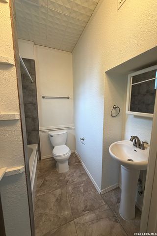 123 PARK CT, San Antonio, TX 78212
