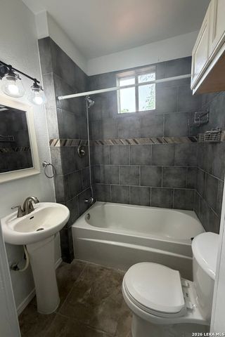 123 PARK CT, San Antonio, TX 78212