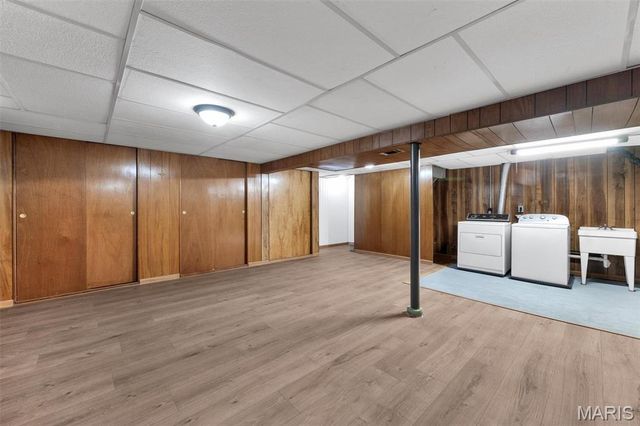 701 Avenue H, St Louis, MO 63125