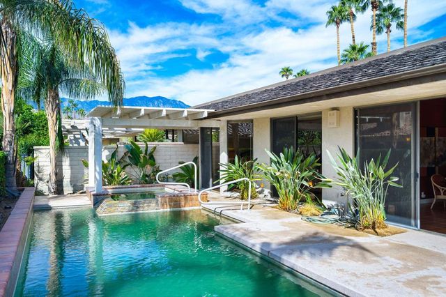 132 Yale Drive, Rancho Mirage, CA 92270