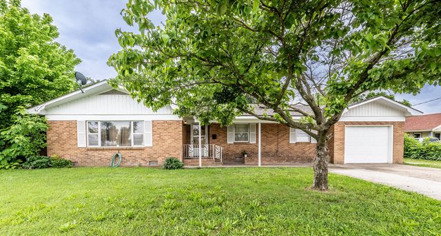 410 W Olive Street, Rogers, AR 72756