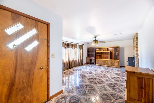 410 W Olive Street, Rogers, AR 72756