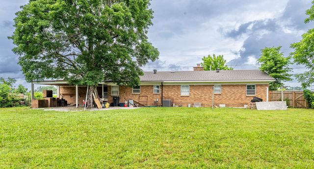 410 W Olive Street, Rogers, AR 72756
