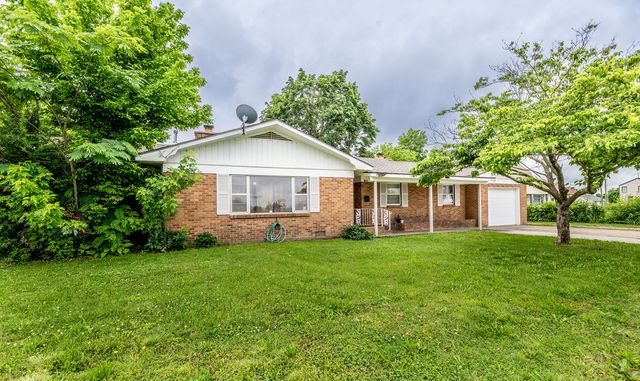 410 W Olive Street, Rogers, AR 72756