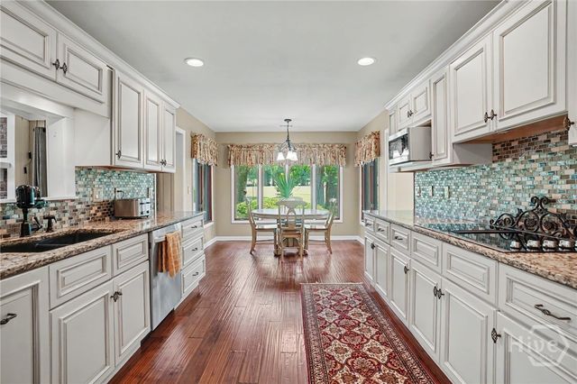 4 Hathaway Lane, Savannah, GA 31411