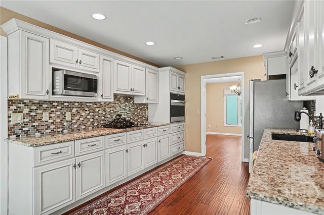 4 Hathaway Lane, Savannah, GA 31411