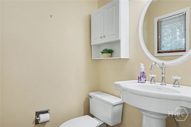 4 Hathaway Lane, Savannah, GA 31411