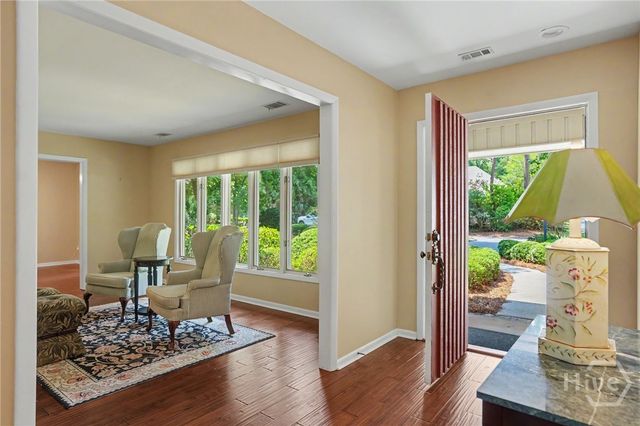 4 Hathaway Lane, Savannah, GA 31411