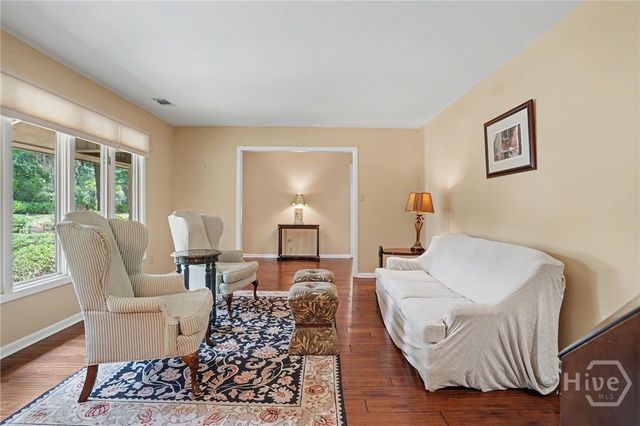 4 Hathaway Lane, Savannah, GA 31411