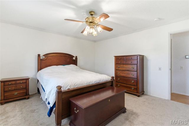 820 Posthorn Drive, Manchester, MO 63021