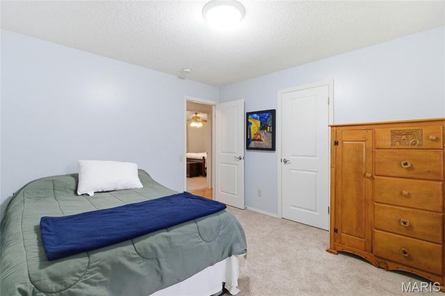 820 Posthorn Drive, Manchester, MO 63021