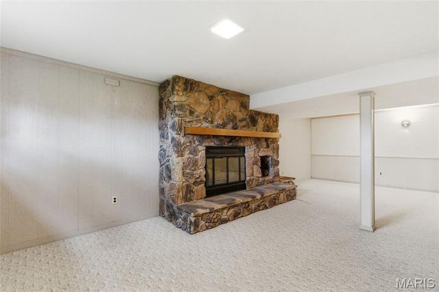 820 Posthorn Drive, Manchester, MO 63021