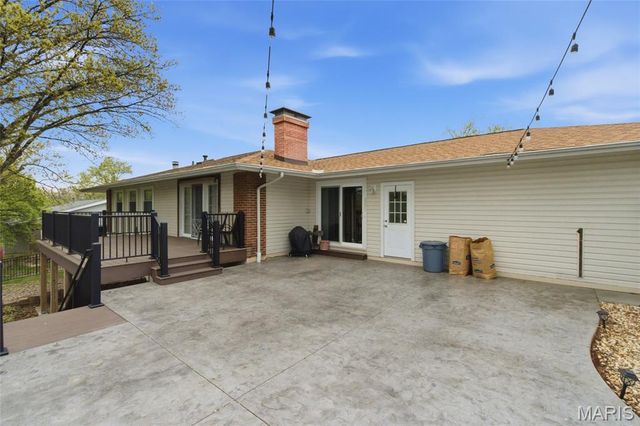 820 Posthorn Drive, Manchester, MO 63021