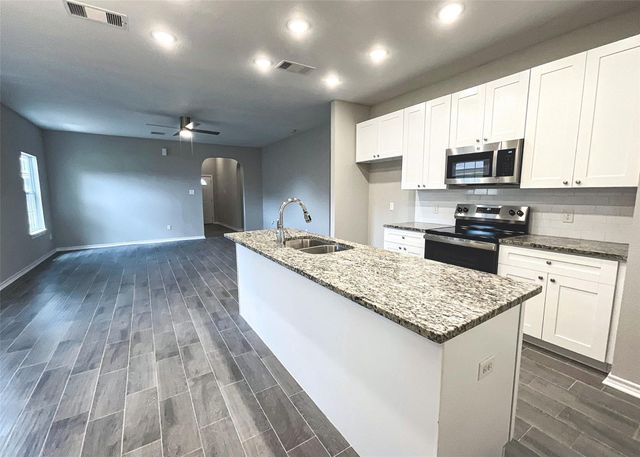 8118 Safebuy Street, Houston, TX 77028