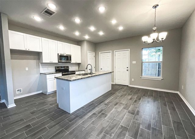 8118 Safebuy Street, Houston, TX 77028
