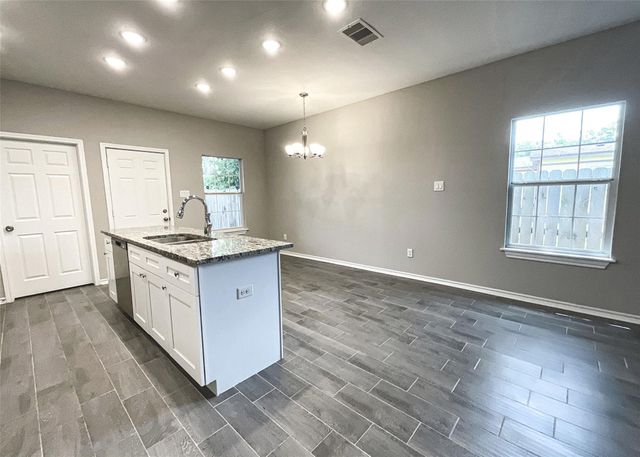 8118 Safebuy Street, Houston, TX 77028