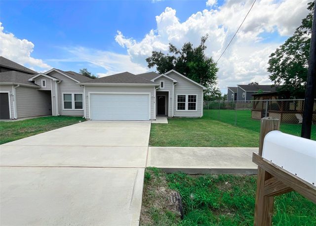 8118 Safebuy Street, Houston, TX 77028