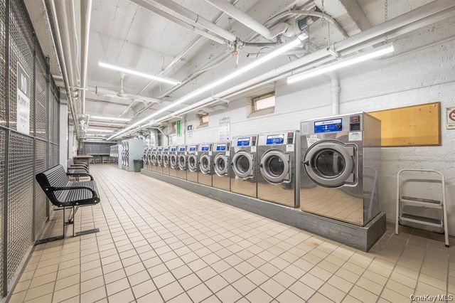 3069 HOBART Street B3K, Woodside, NY 11377