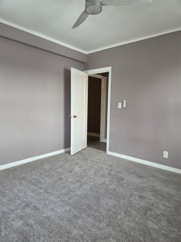 3069 HOBART Street B3K, Woodside, NY 11377