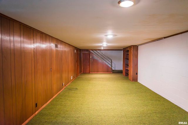 921 SANTA MARIA Street, Quincy, IL 62305