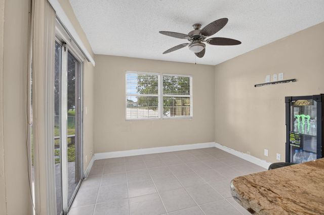 18838 Cloud Lake Circle, Boca Raton, FL 33496