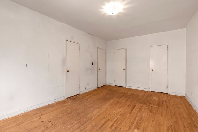 6861 Yellowstone Blvd Apt 519, New York City, NY 11375