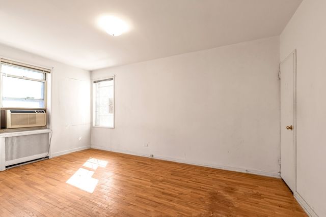 6861 Yellowstone Blvd Apt 519, New York City, NY 11375