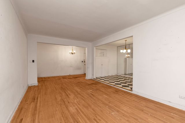 6861 Yellowstone Blvd Apt 519, New York City, NY 11375