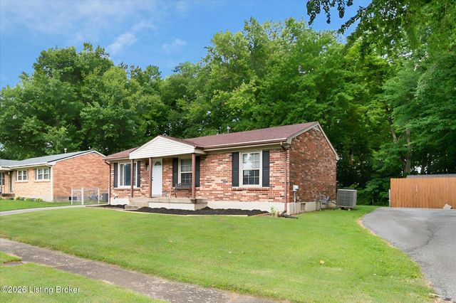 9218 Pagoda Dr, Louisville, KY 40229