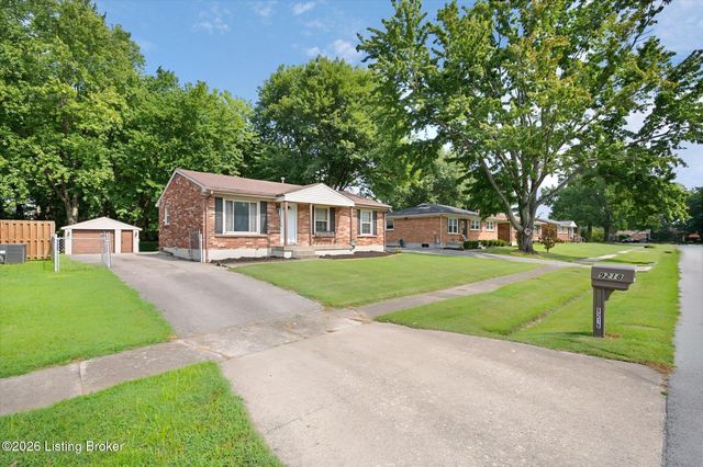 9218 Pagoda Dr, Louisville, KY 40229